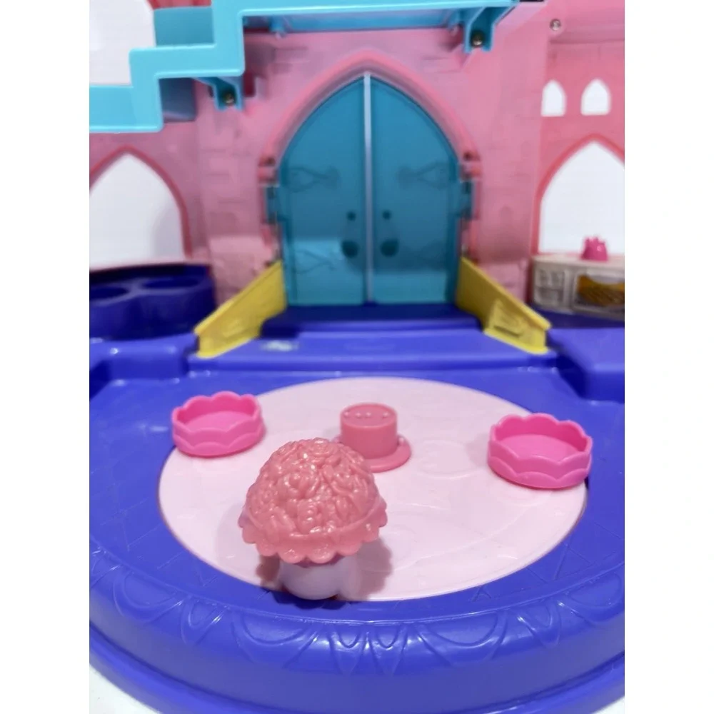 Fisher-Price Little People Disney Princess Castle, Songs Palace Castle READ